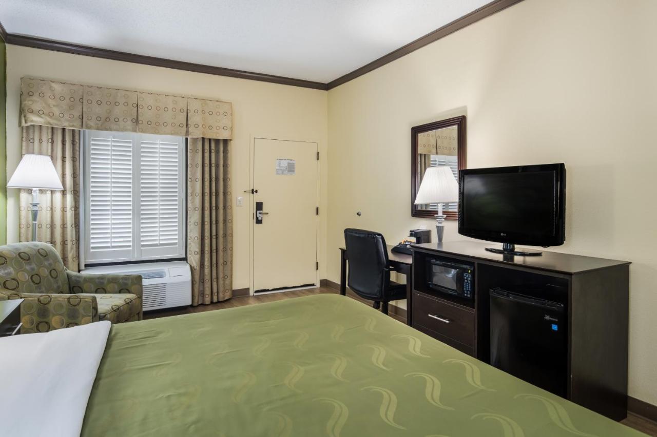 Quality Inn Олбани Екстериор снимка