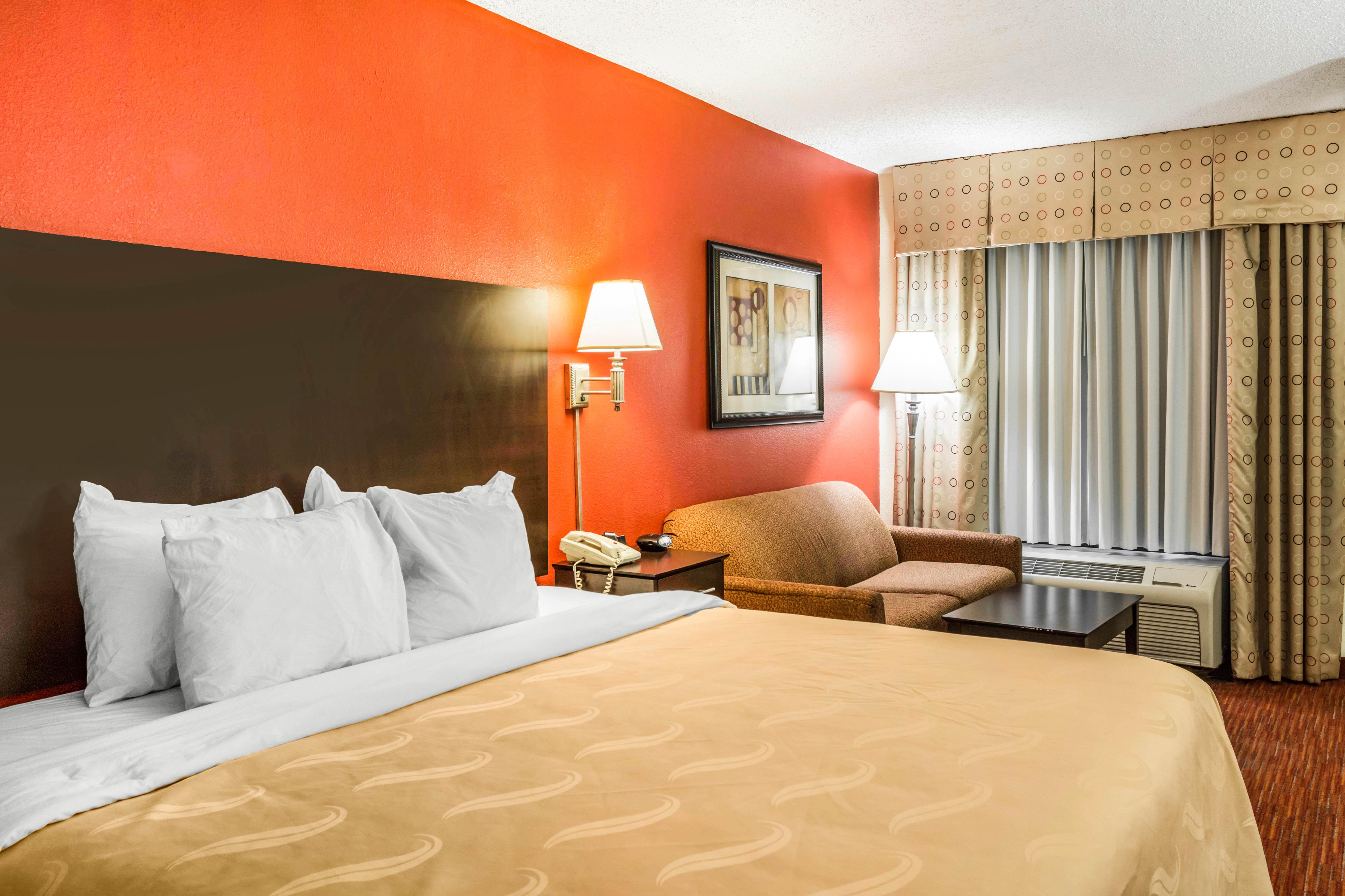 Quality Inn Олбани Екстериор снимка