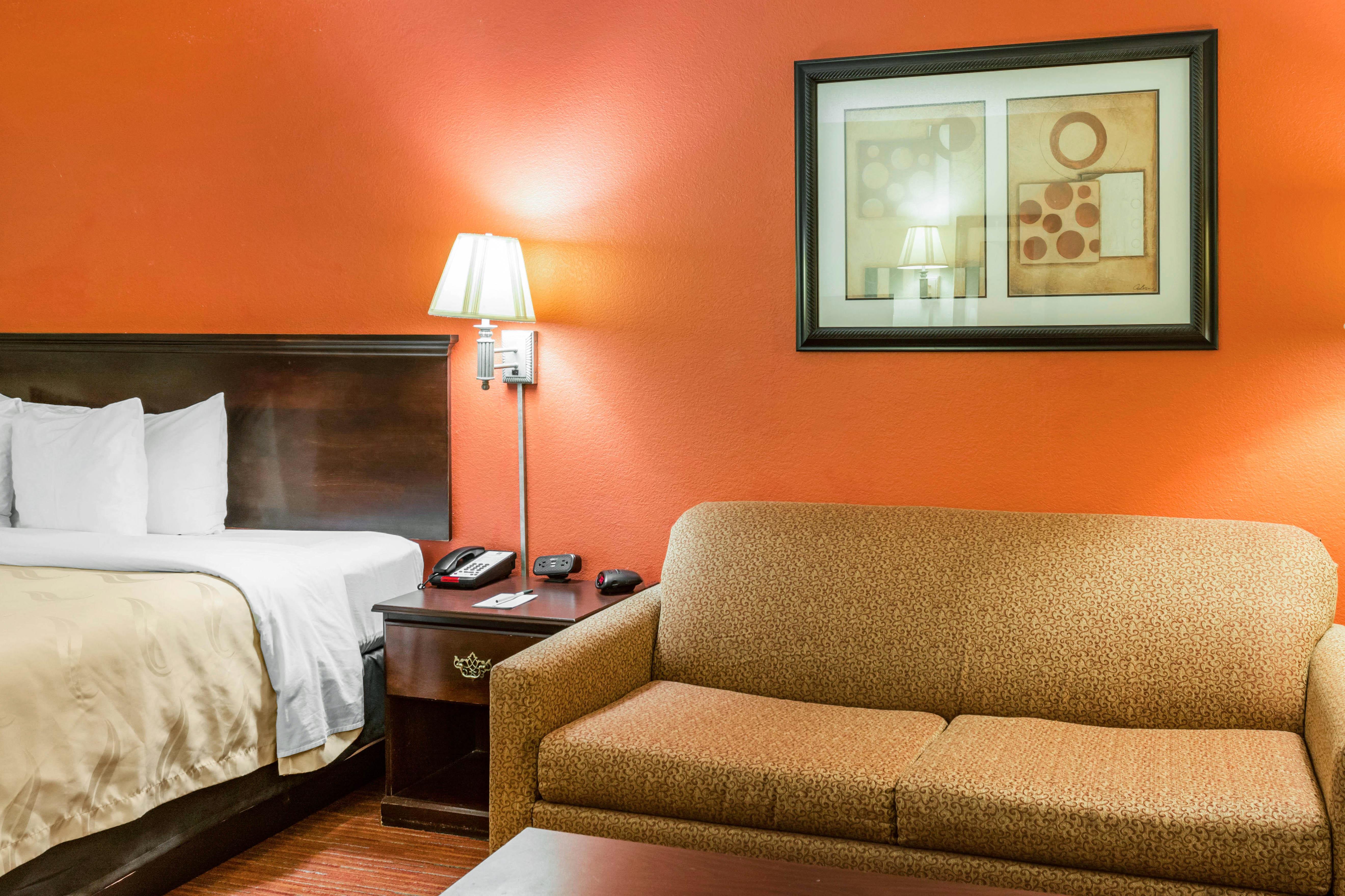 Quality Inn Олбани Екстериор снимка
