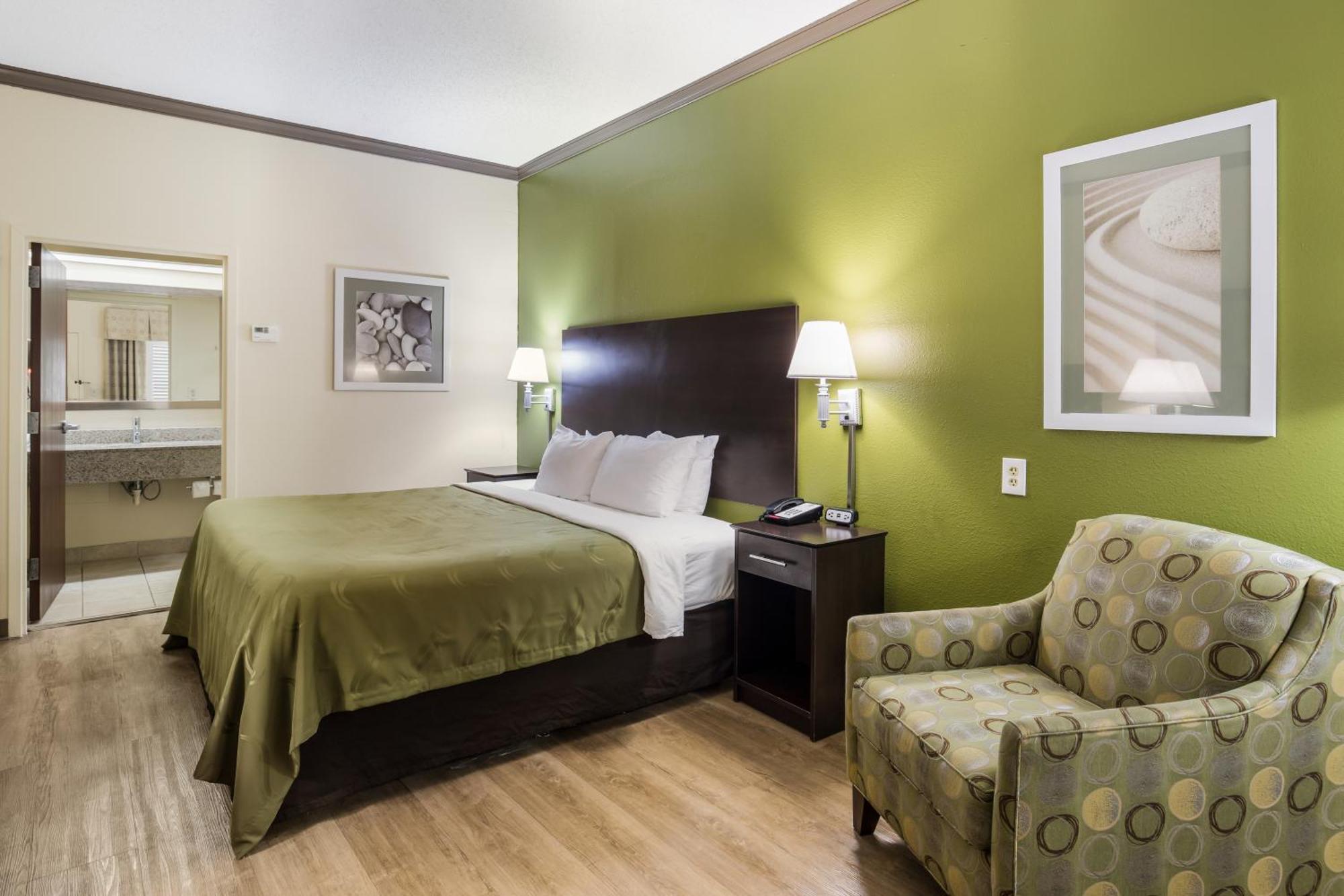 Quality Inn Олбани Екстериор снимка